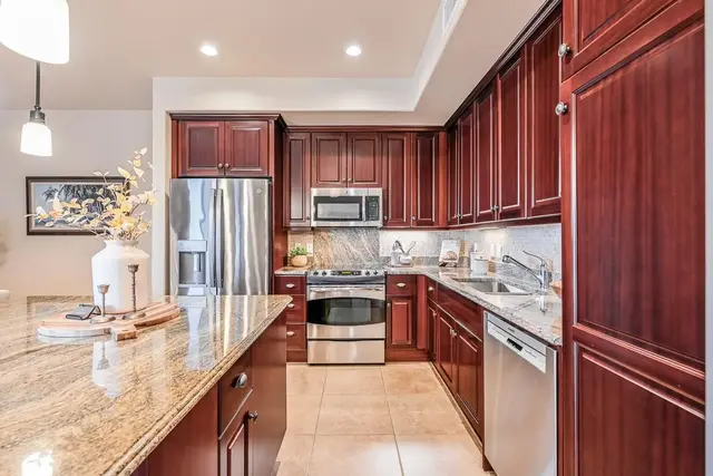 Listing Image for 27 Pohina St 1403 7 of 50