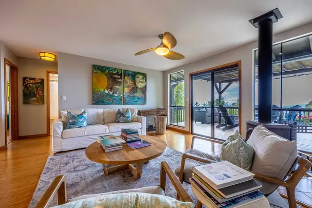 Listing Image for 307 Ainakula Rd 21 of 50