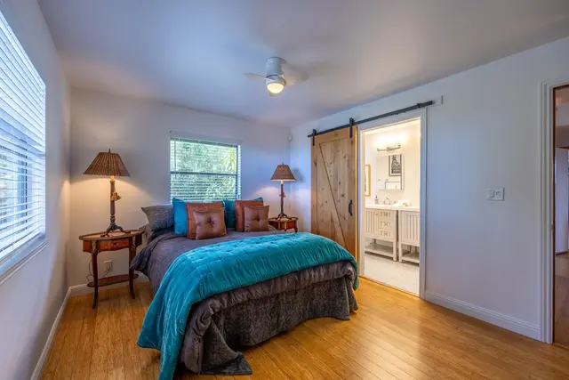 Listing Image for 307 Ainakula Rd 26 of 50