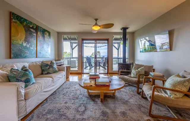 Listing Image for 307 Ainakula Rd 7 of 50
