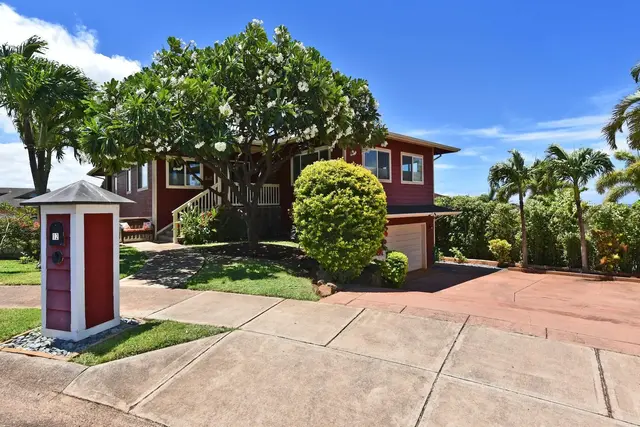 Listing Image for 12 Poinciana Pl 2 of 50