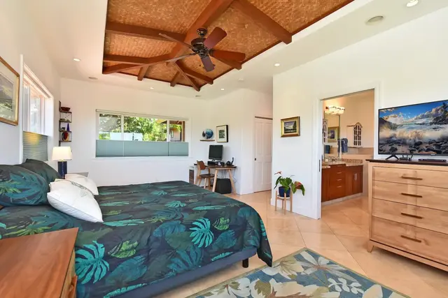 Listing Image for 12 Poinciana Pl 27 of 50