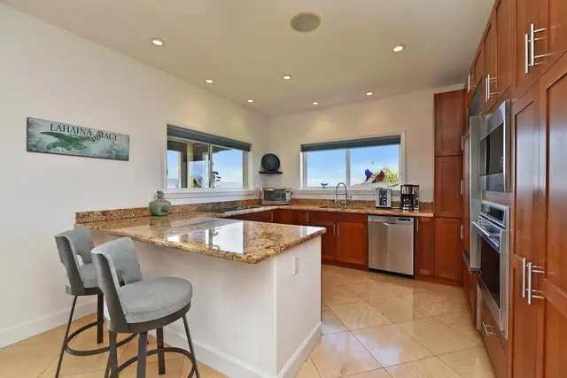 Listing Image for 12 Poinciana Pl 9 of 50
