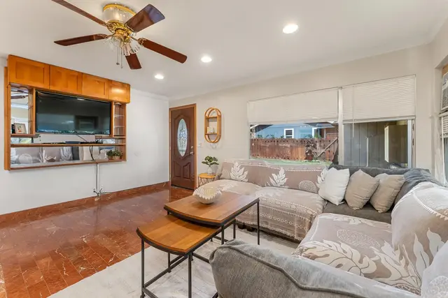 Listing Image for 109 Miha Pl 10 of 50