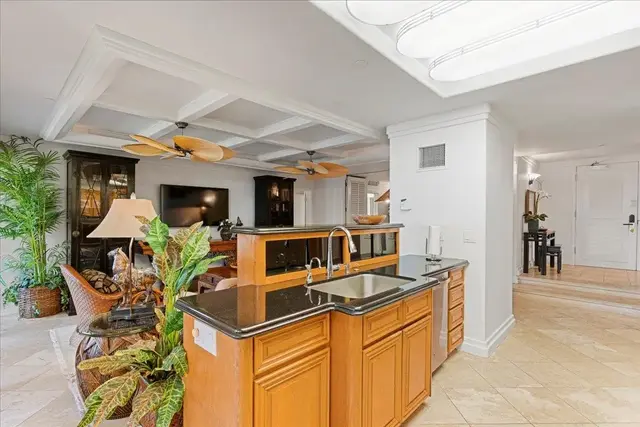 Listing Image for 50 Nohea Kai Dr Ii303 12 of 43