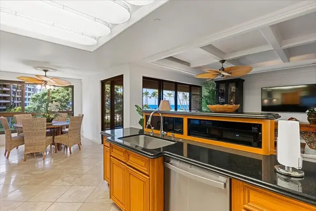 Listing Image for 50 Nohea Kai Dr Ii303 14 of 43