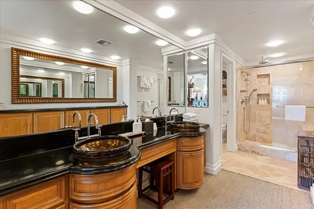 Listing Image for 50 Nohea Kai Dr Ii303 28 of 43