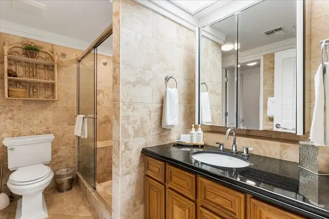 Listing Image for 50 Nohea Kai Dr Ii303 31 of 43