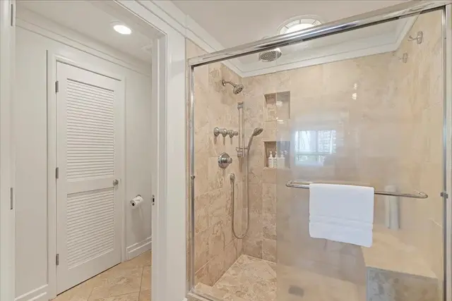 Listing Image for 50 Nohea Kai Dr Ii303 36 of 43