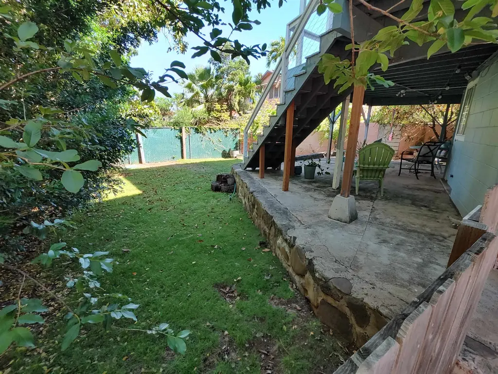 48 Hui Road F Rd, Lahaina