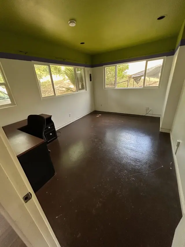 Listing Image for 101 Makanoe Pl 6 of 30