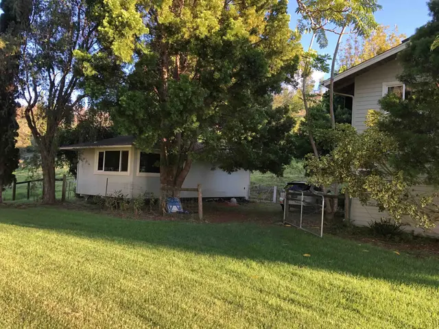 Listing Image for 101 Makanoe Pl 8 of 30