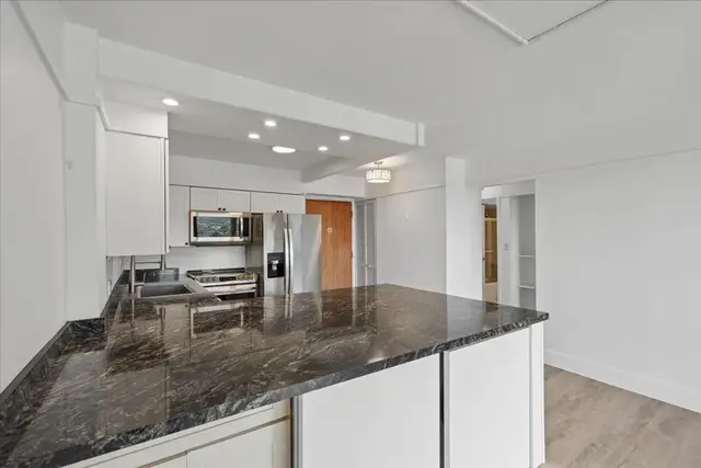 Listing Image for 2158 Main St 704 4 of 24
