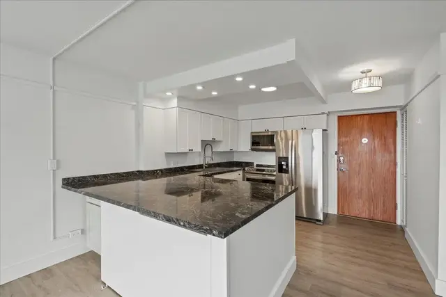 Listing Image for 2158 Main St 704 5 of 24
