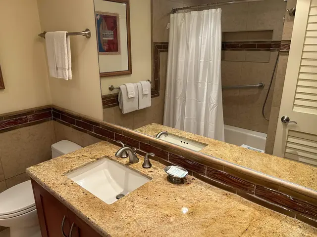 Listing Image for 2481 Kaanapali Pkwy 1010/q 11 of 12