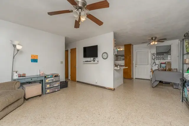 Listing Image for 250 Hiwalani Loop 11 of 29