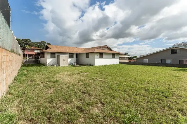 Listing Image for 250 Hiwalani Loop 26 of 29
