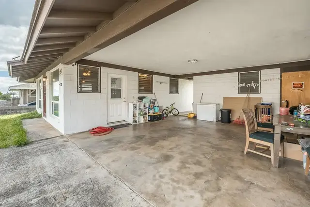 Listing Image for 250 Hiwalani Loop 28 of 29