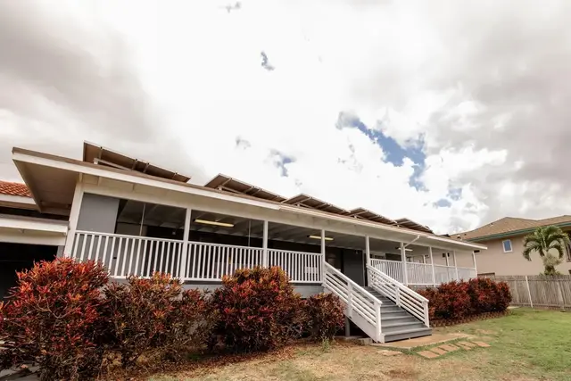 Listing Image for 256 Haulani St A 28 of 38