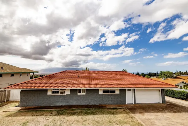 Listing Image for 256 Haulani St A 33 of 38