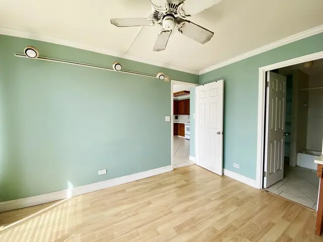 Listing Image for 493 Pio Dr 403 9 of 12