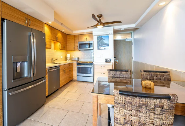 Listing Image for 2960 S Kihei Rd 814 7 of 24