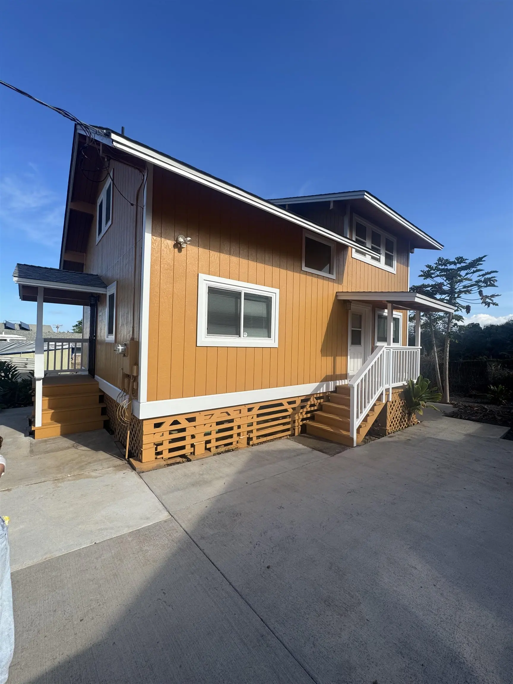 31 Kuhunia St, Wailuku