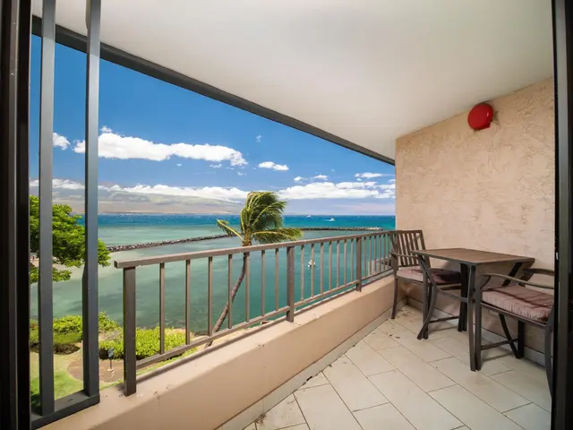 Listing Image for 20 Hauoli St 312 16 of 28