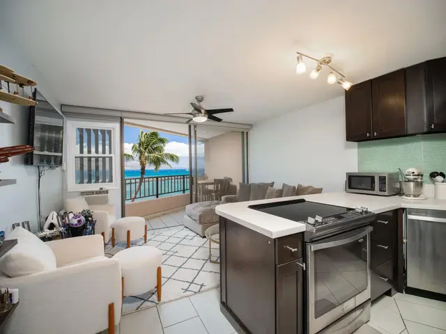 Listing Image for 20 Hauoli St 312 6 of 28