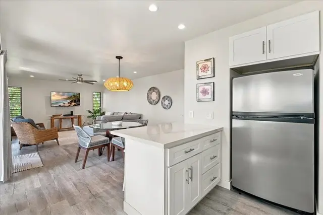 Listing Image for 10 Wailea Ekolu Pl 1705 23 of 39