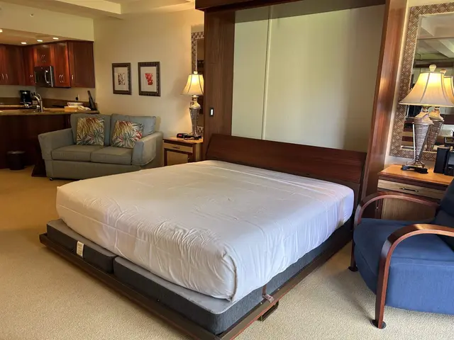 Listing Image for 2481 Kaanapali Pkwy 218/s 8 of 12