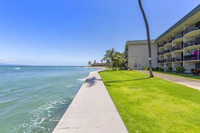 Listing Image for 4471 Lower Honoapiilani Rd 214 35 of 38