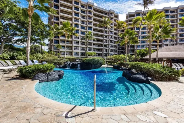 Listing Image for 50 Nohea Kai Dr 4-605 32 of 43