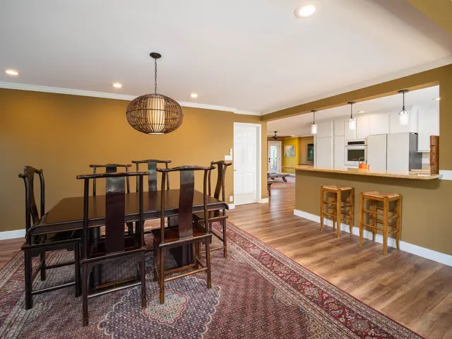 Listing Image for 2185 Haukai Pl 16 of 39