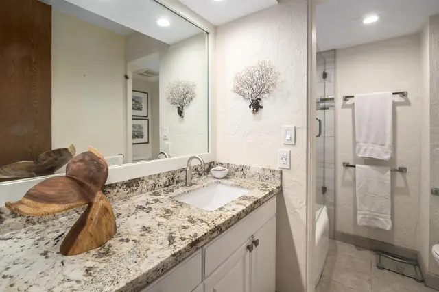 Listing Image for 3543 Lower Honoapiilani Rd B406 13 of 48