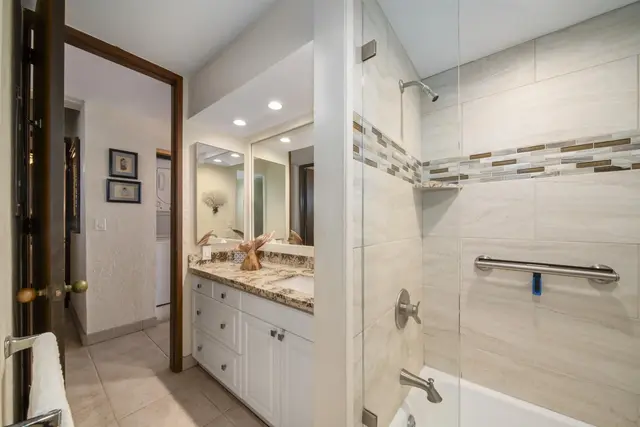 Listing Image for 3543 Lower Honoapiilani Rd B406 14 of 48