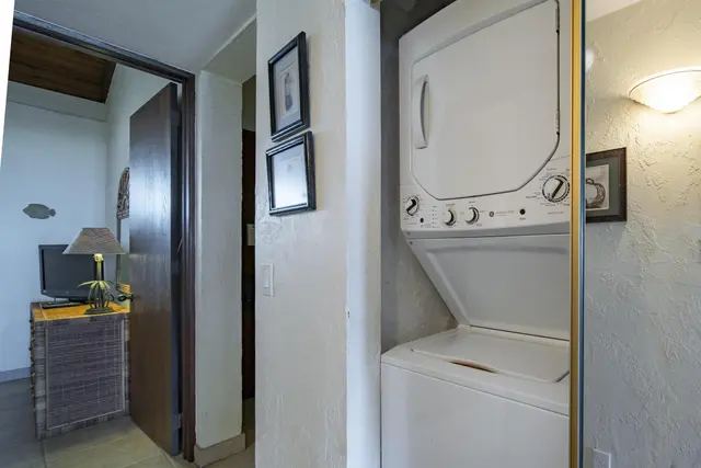Listing Image for 3543 Lower Honoapiilani Rd B406 27 of 48