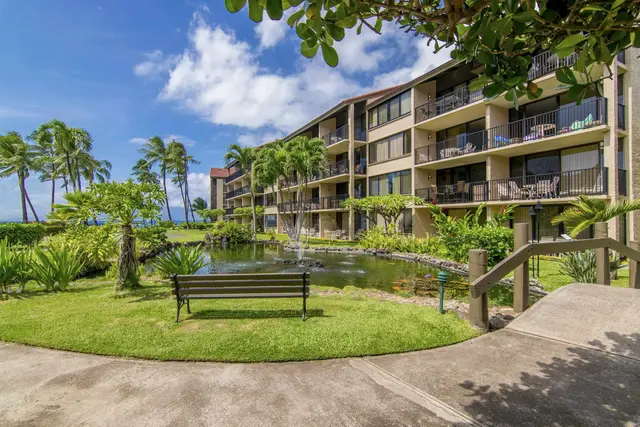 Listing Image for 3543 Lower Honoapiilani Rd B406 38 of 48