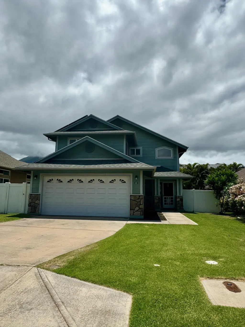 11 Molehulehu Loop, Kahului