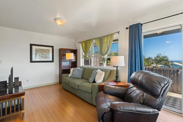 Listing Image for 1662 Kalama St 38 of 50