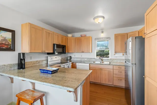 Listing Image for 1662 Kalama St 41 of 50