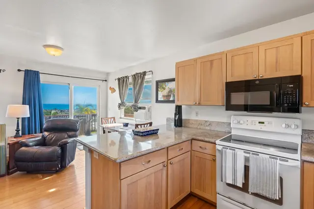 Listing Image for 1662 Kalama St 42 of 50