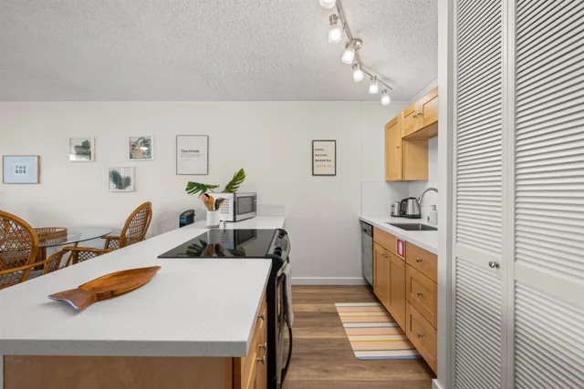 Listing Image for 2191 S Kihei Rd 1208 7 of 27