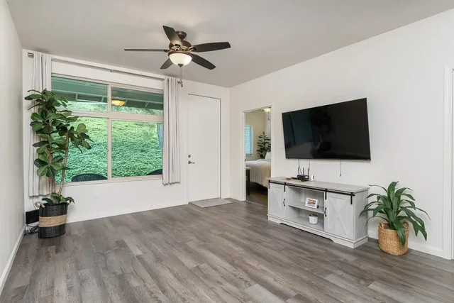 Listing Image for 121 Hoowaiwai Loop 803 10 of 46