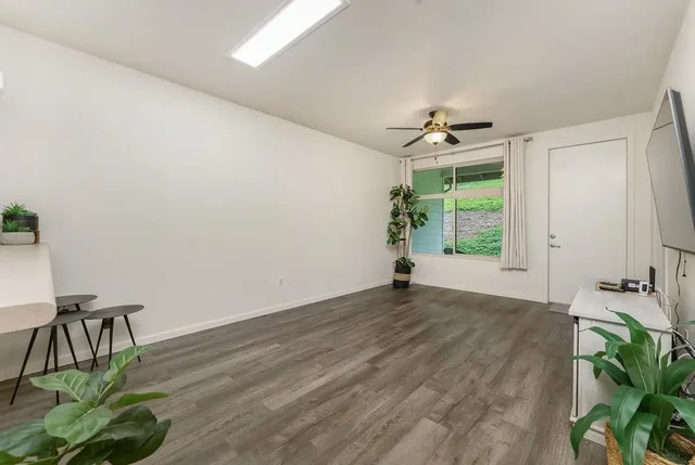 Listing Image for 121 Hoowaiwai Loop 803 2 of 46