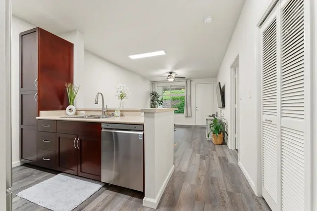 Listing Image for 121 Hoowaiwai Loop 803 27 of 46