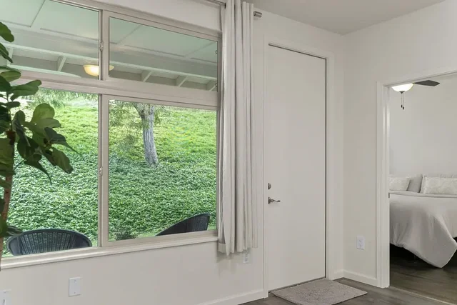 Listing Image for 121 Hoowaiwai Loop 803 8 of 46