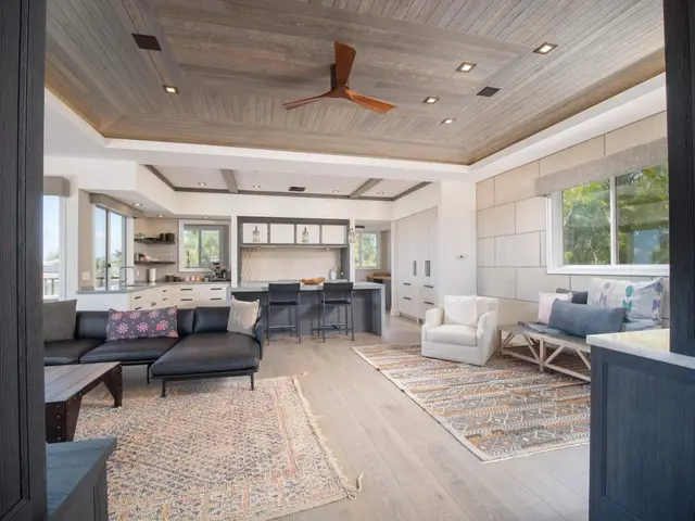 Listing Image for 340 Pualoa Nani Pl 13 of 50