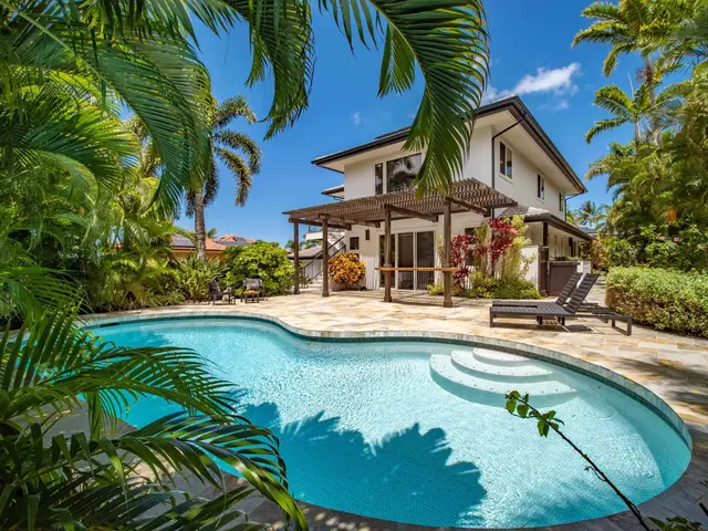 Listing Image for 340 Pualoa Nani Pl 35 of 50