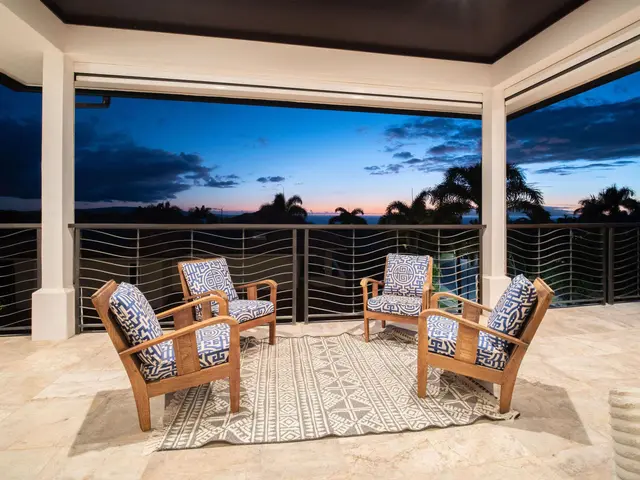 Listing Image for 340 Pualoa Nani Pl 41 of 50